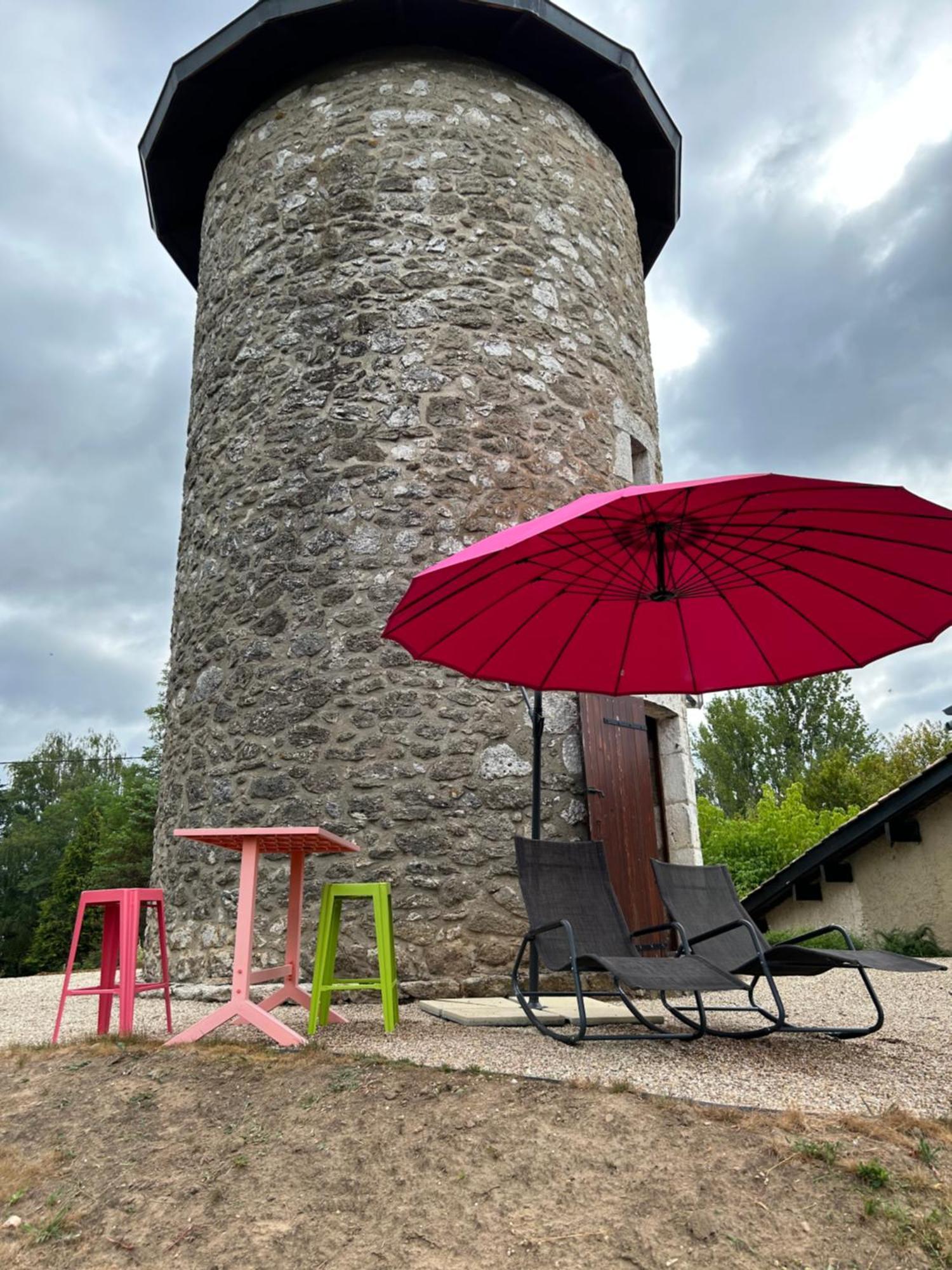 Moulin A Vent De Prentygarde En Dordogne Leilighet Vélines Eksteriør bilde